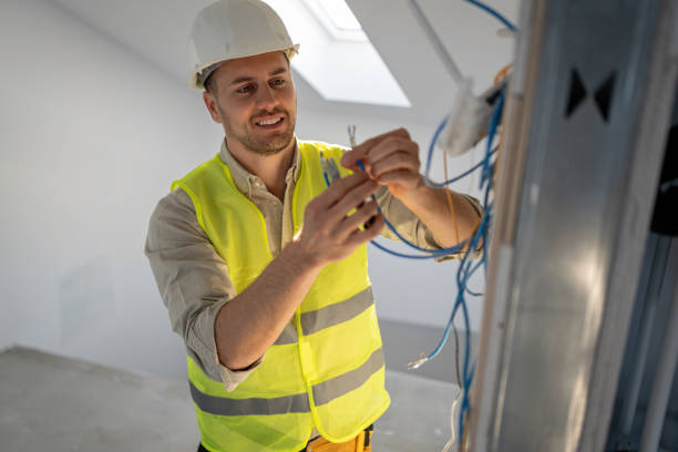 Best Electrical Outlet Repair  in La Plata, MO